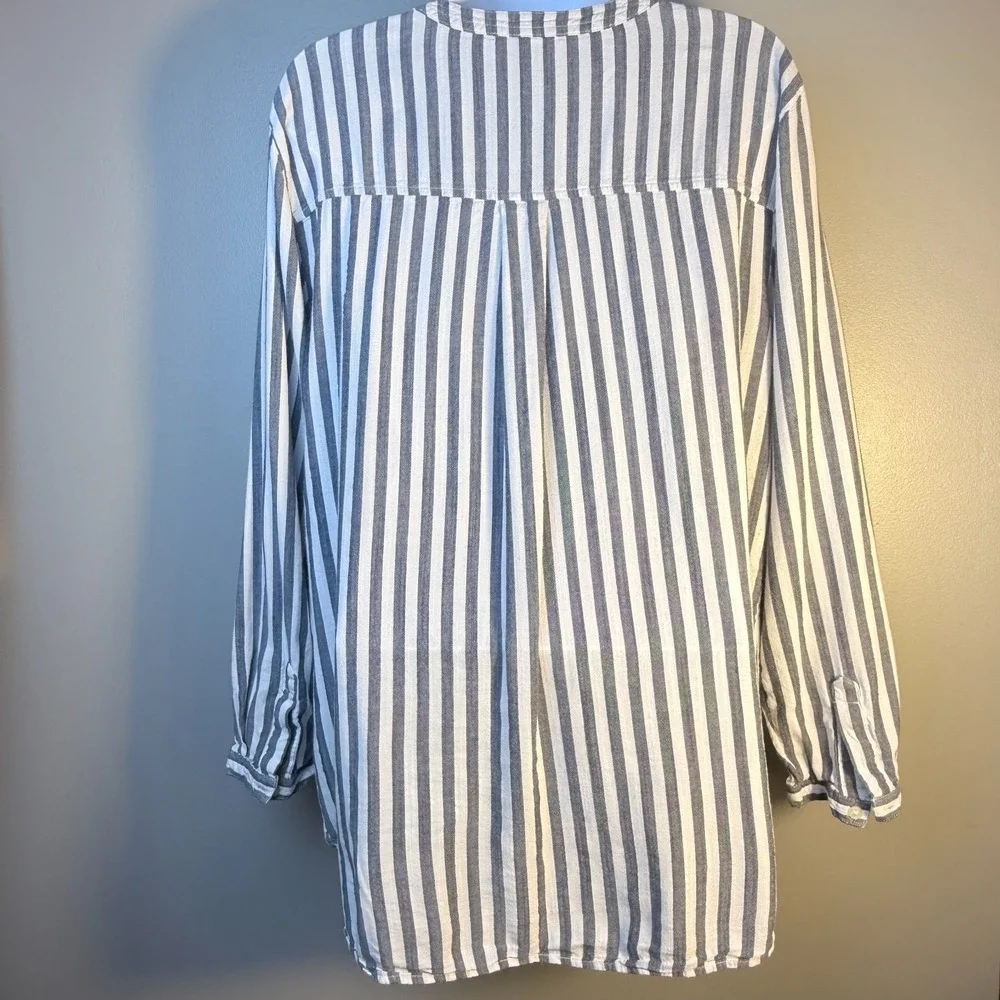Old Navy Blue & White Striped Tunic Blouse Women's Large Long Sleeve‎ coastal